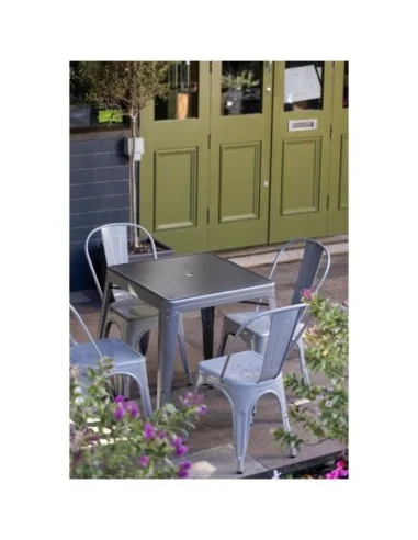 Table carrée en acier gris métallisé Bolero Bistro 668mm