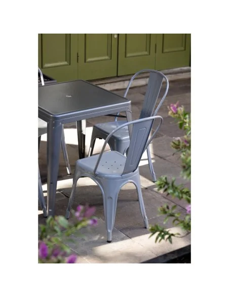 Table carrée en acier gris métallisé Bolero Bistro 668mm