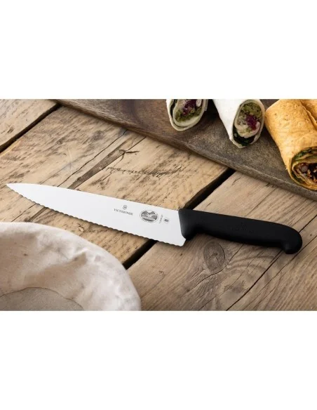 Couteau de cuisinier denté Fibrox Victorinox 220mm