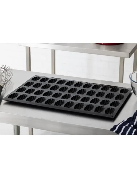Moule 44 madeleines en silicone Pavoflex
